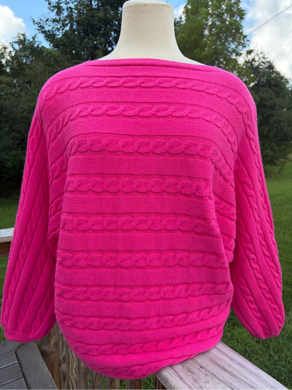 Vine And Love Hot Pink Chunky Cable Knit Long Sleeve Feminine Sweater Size Small - Picture 4 of 10